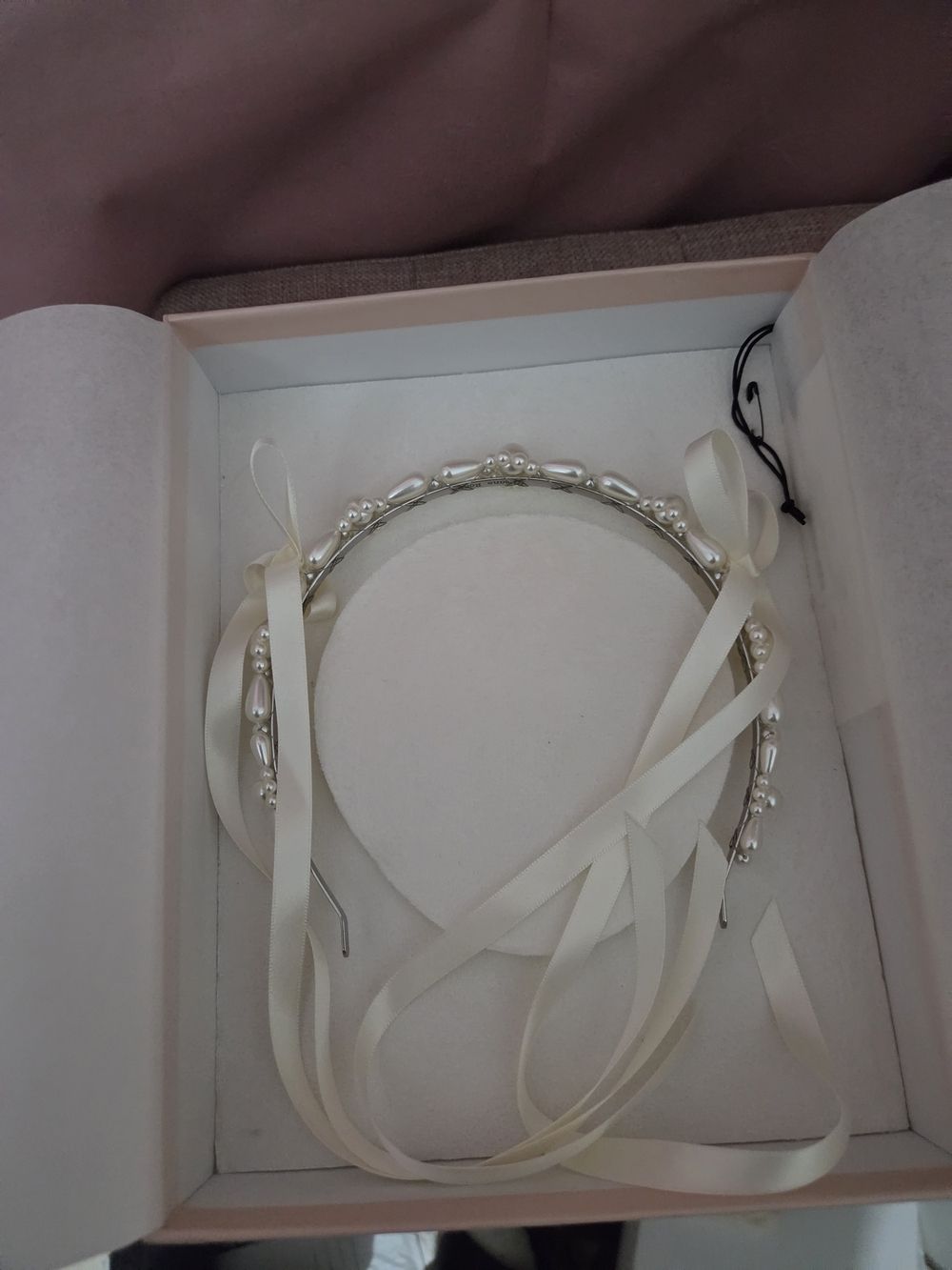 SIMONE ROCHA Pearl Ribbon Headband - Women Accessories